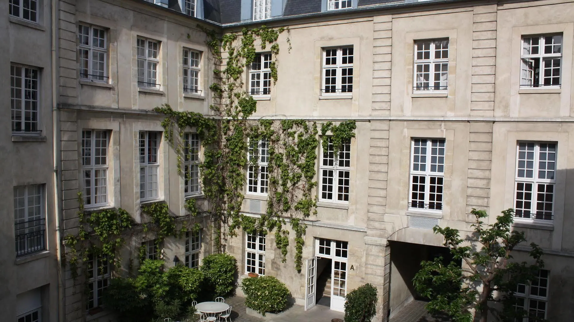 Mije Marais Vandrarhem Paris