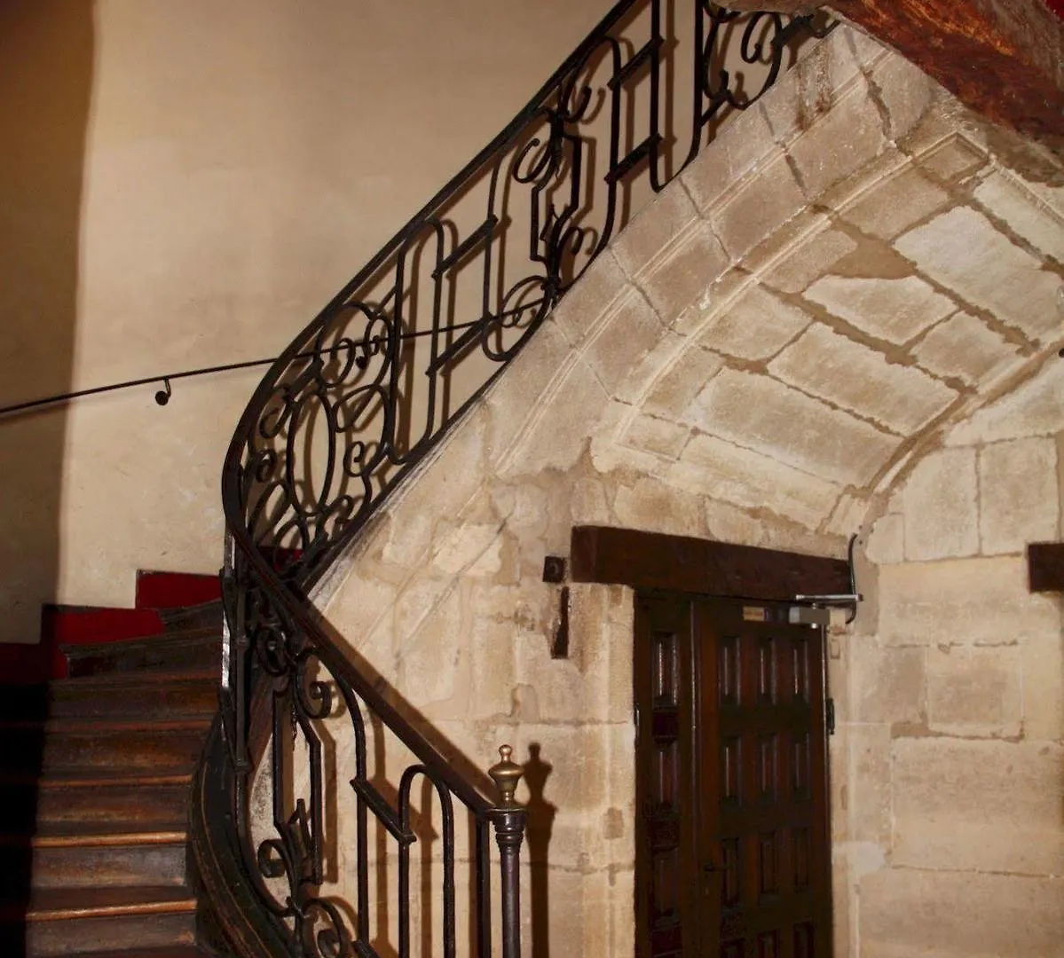Mije Marais Hostel